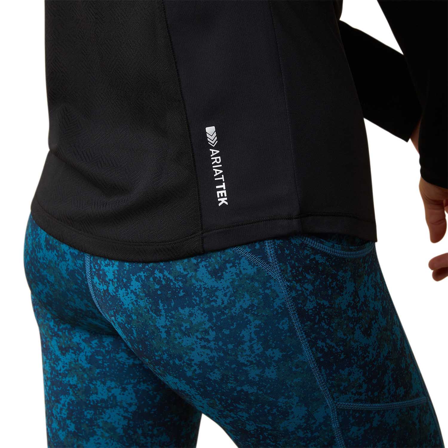Ariat Women's Breathe 1/4 Zip Baselayer - Image 19