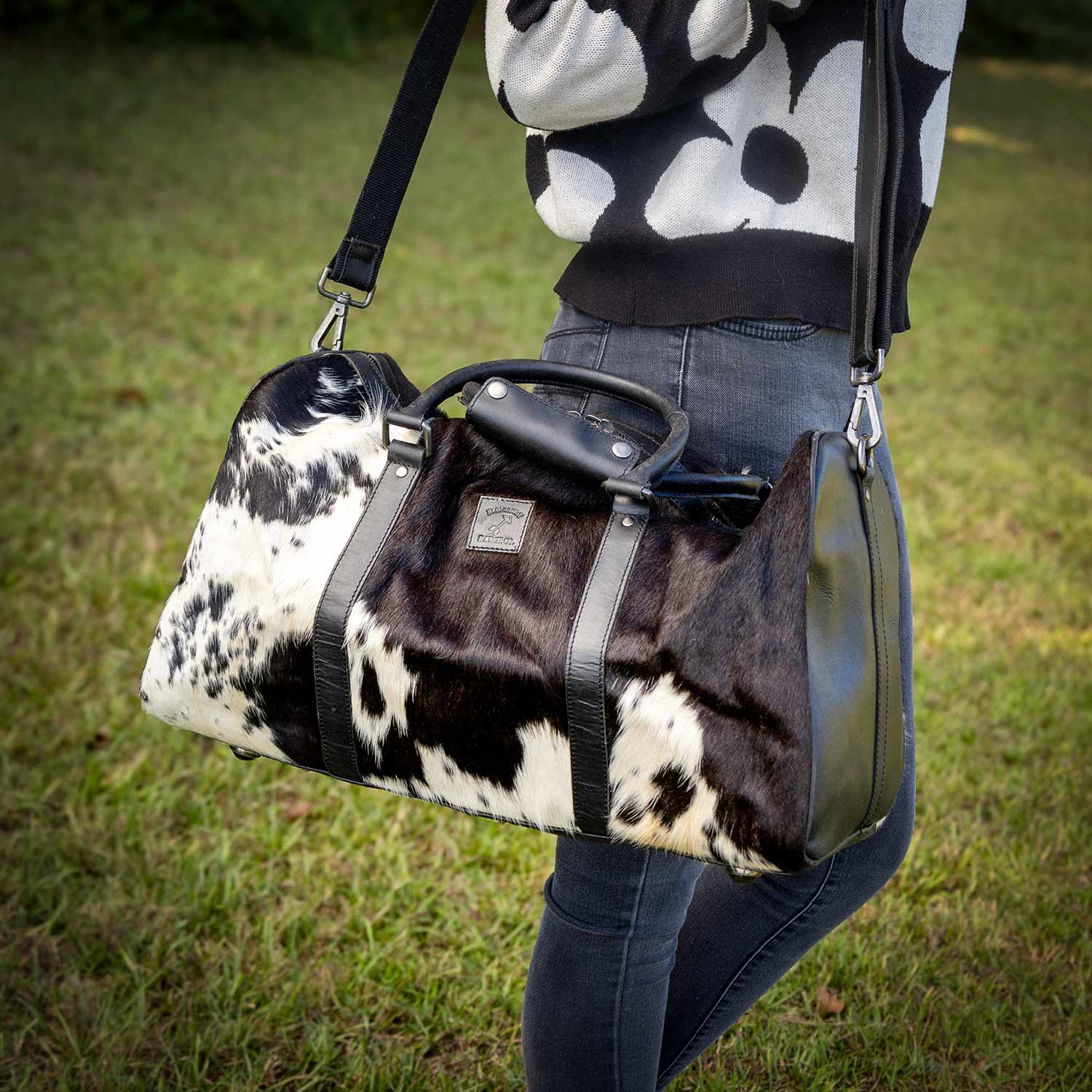 Rafter T Cowhide Overnight Duffel Bag - Image 4