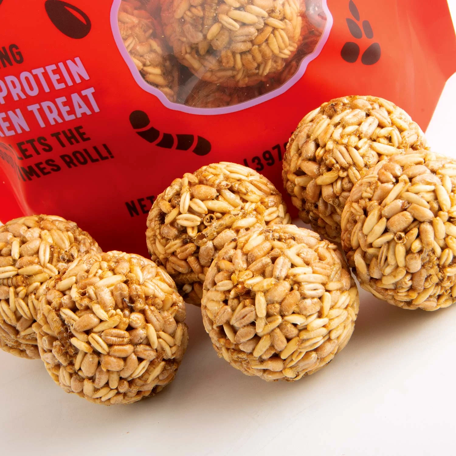 Happy Hen Treat Tumblers, Seed & Worm Balls, 14 oz - Image 5