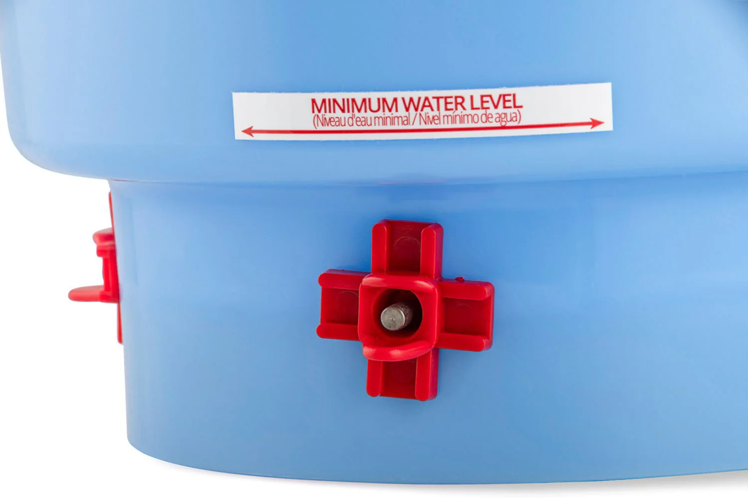 Little Giant Heated Deluxe Hen Hydrator, 3 Gallon - Image 3