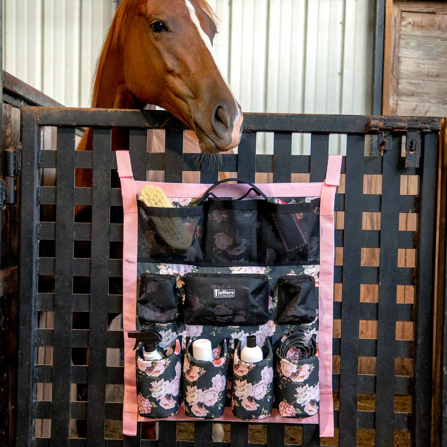 Jeffers Expression Trailer Door Horse Grooming Caddy - Image 17