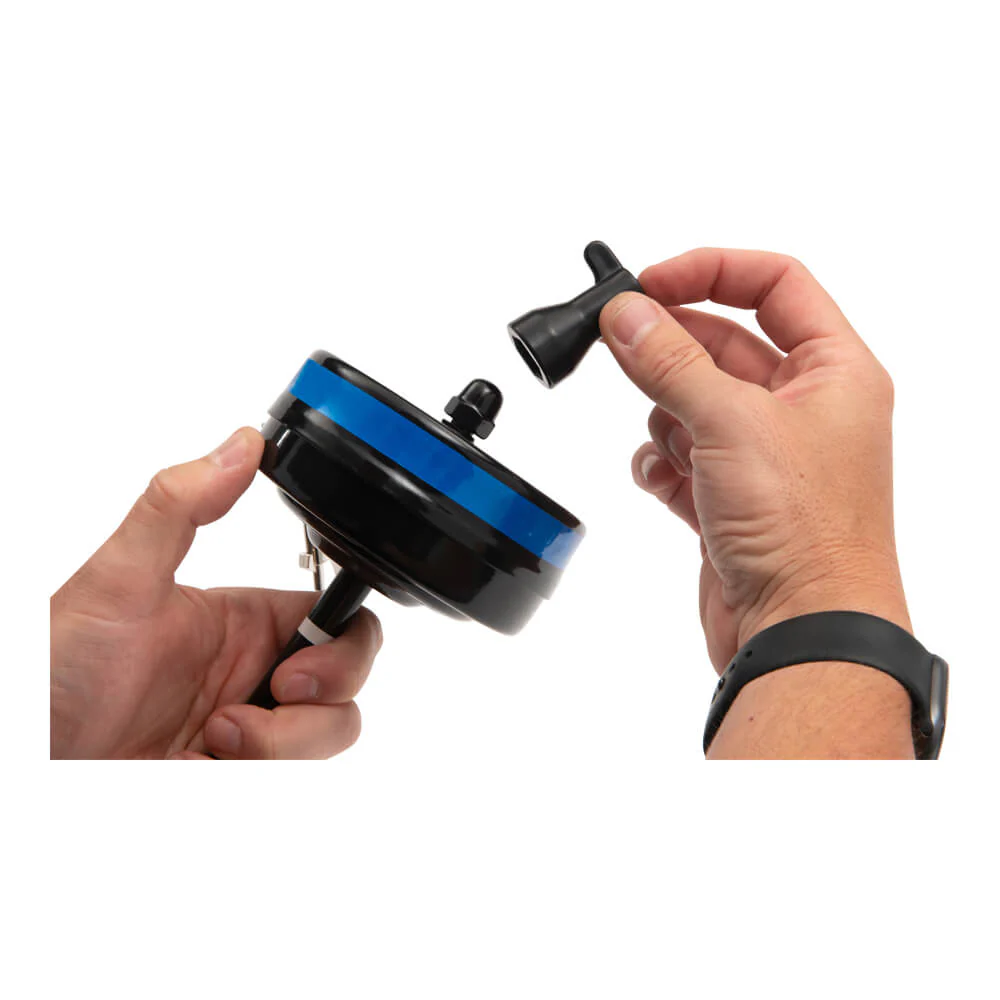 Lixit Retractable Cable Tie Out for Dogs - Image 17