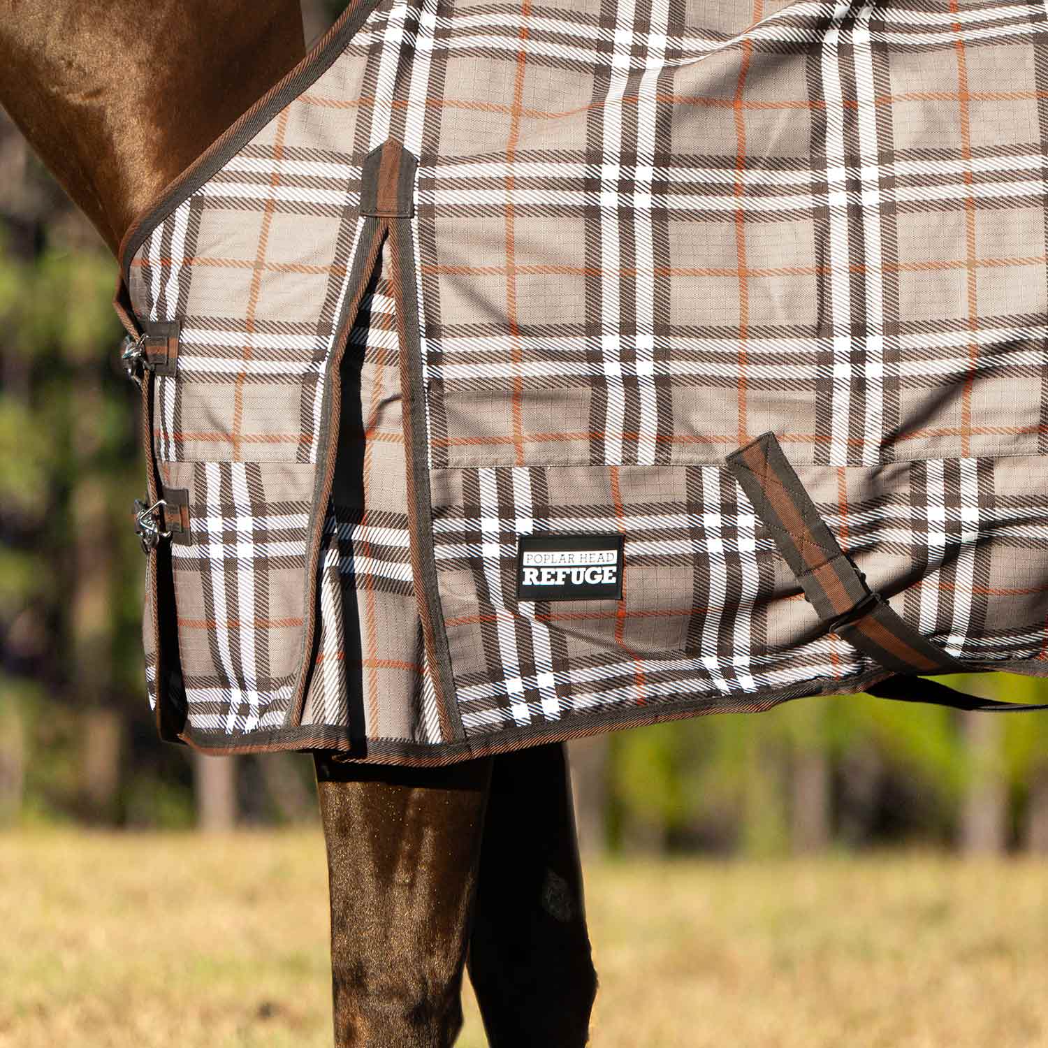 Jeffers Poplar Head "Refuge" 1200D Medium Weight Turnout Blanket, 240g - Waterproof, Breathable Horse Blanket - Image 2